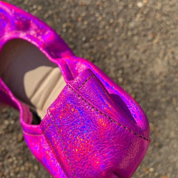 Storehouse Flats Rainbow Fuchsia with Heart Bag - Picture 7 of 14